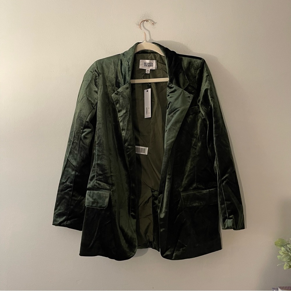 NWT BB Dakota Green Velvet Blazer Ladies Size XS